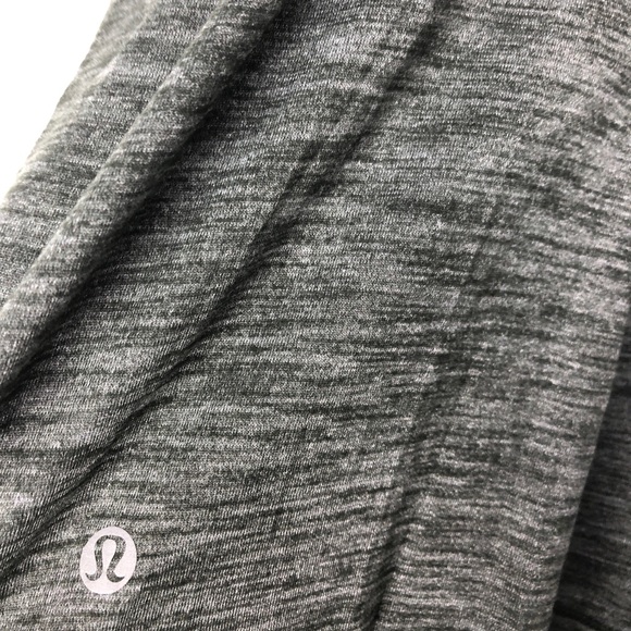 Lululemon army green built in camouflage bra top - Picture 3 of 7